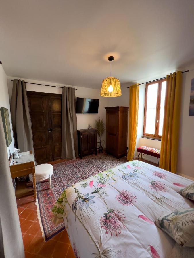 Les Baroudeurs De Saint Jean Bed and Breakfast Εξωτερικό φωτογραφία